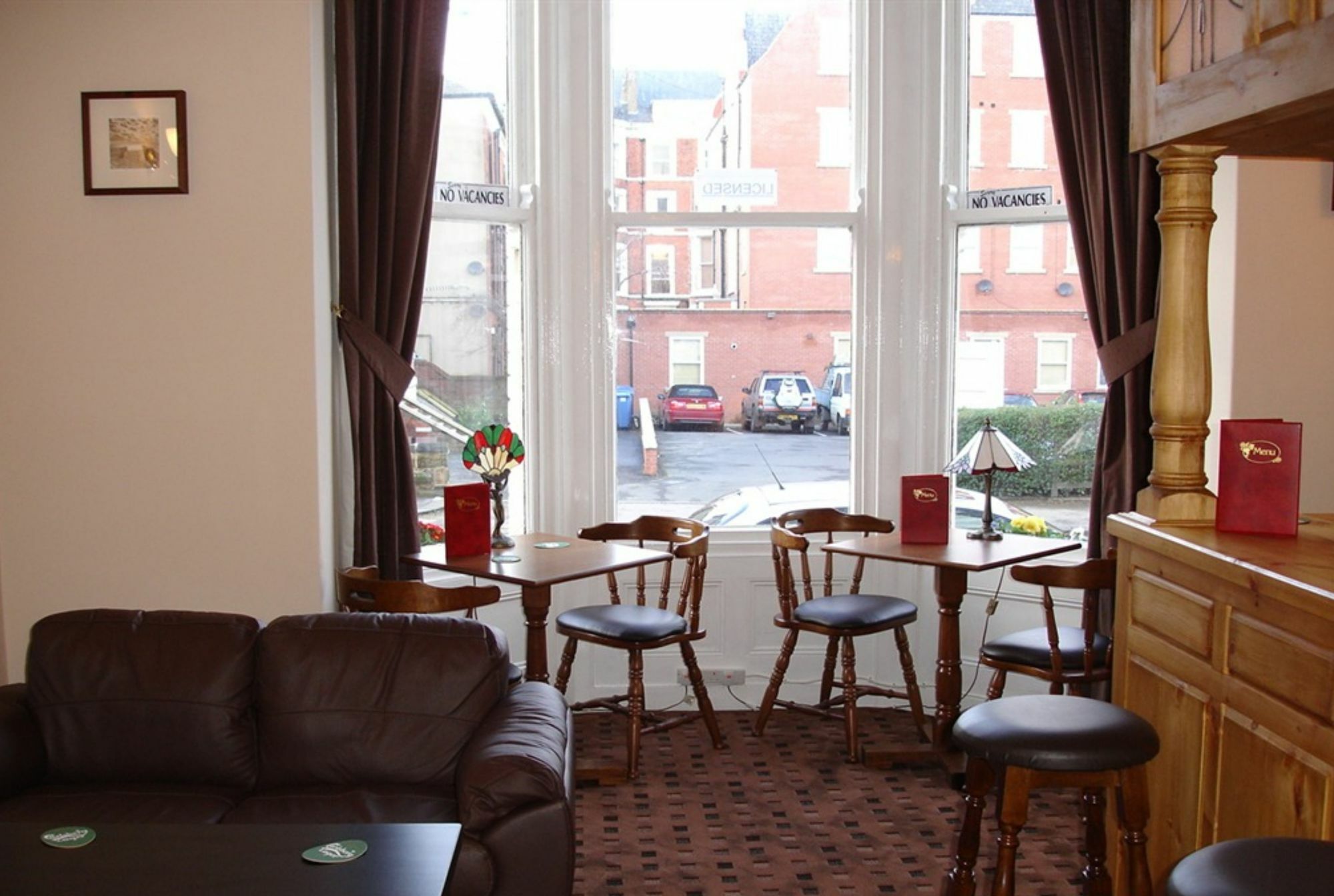 Esplanade Gardens B&B Скарбъро Екстериор снимка