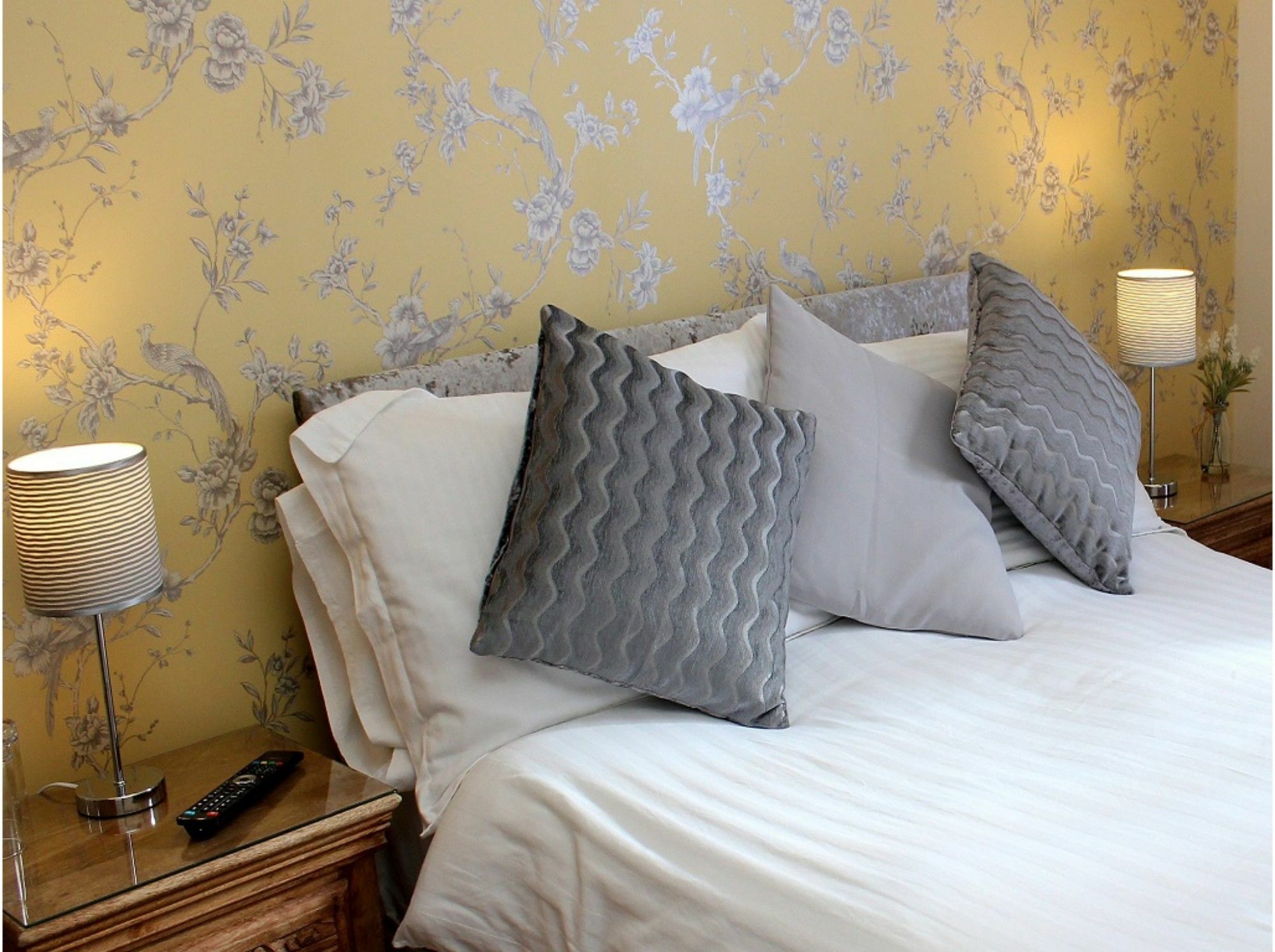 Esplanade Gardens B&B Скарбъро Екстериор снимка