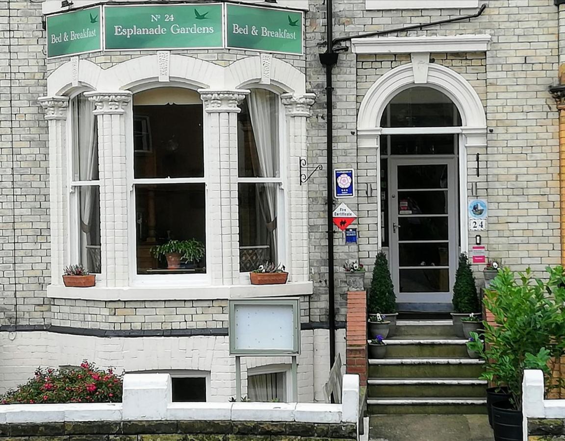 Esplanade Gardens B&B Скарбъро Екстериор снимка