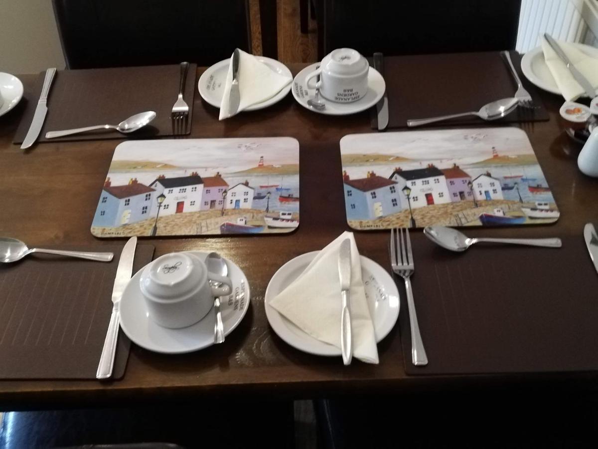 Esplanade Gardens B&B Скарбъро Екстериор снимка